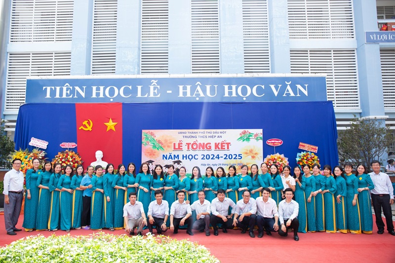 Lễ tổng kết năm học 2024-2025
